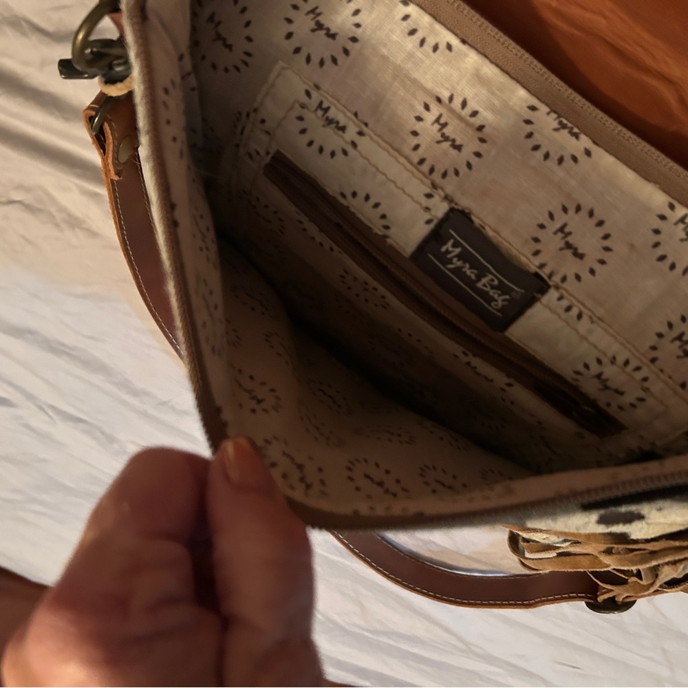 Myra Women's Propinquity Leather Fringe Purse - Picture 3 of 7